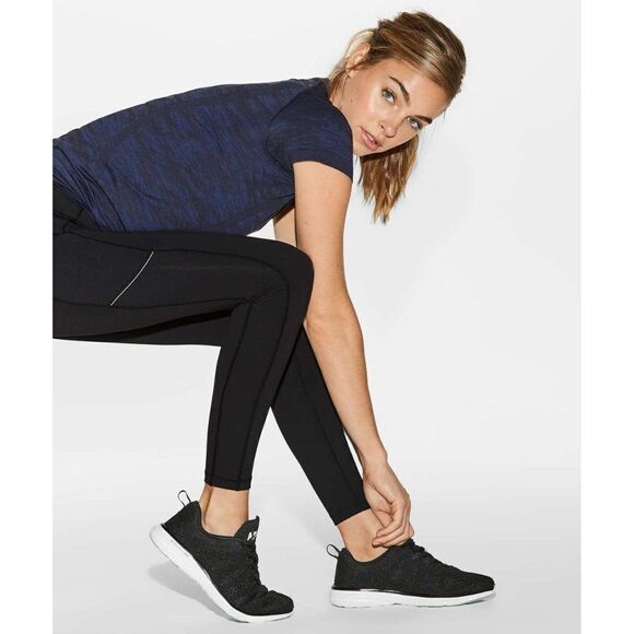 Lululemon black reflective brushed Luxtreme Speed Up 28